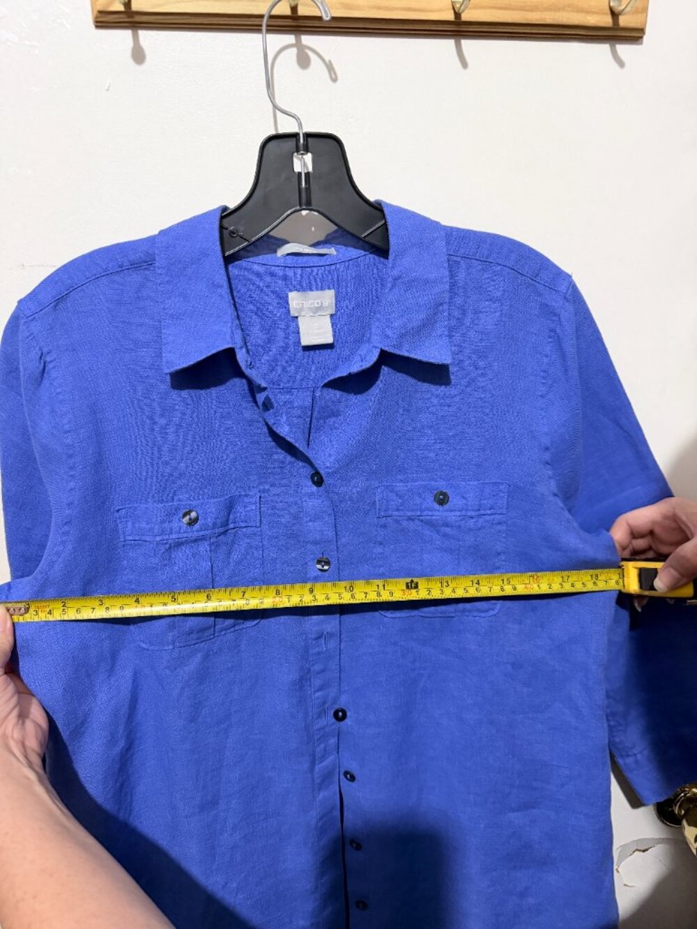 Chico's No-Iron Linen Button-Down Shirt (Dual Front Utility Pockets) - Picture 9 of 16